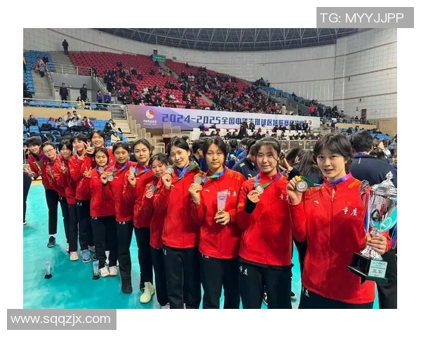 重庆排球队状态变革引发热议球迷期待新篇章 重庆排球队状态变革引发热议球迷期待新篇章